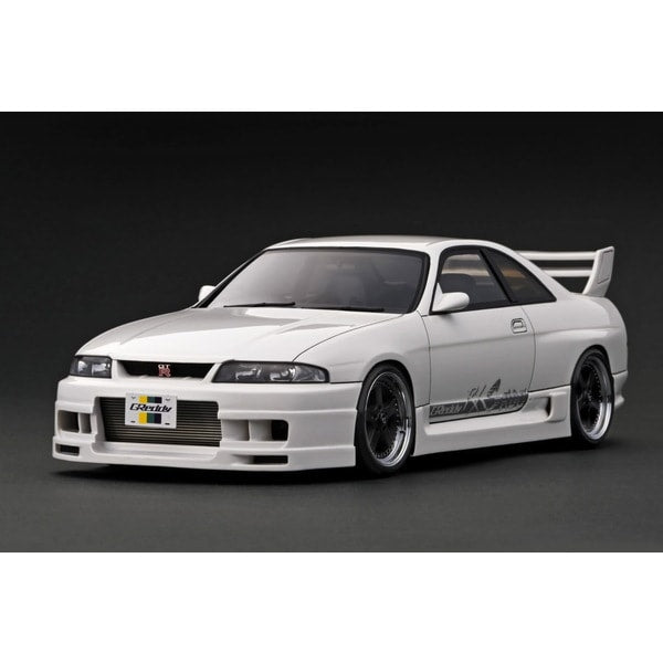 Pre-order Ignition model IG3129 1/18 GReddy GT-R BCNR33 Pearl White [Resin Cast]