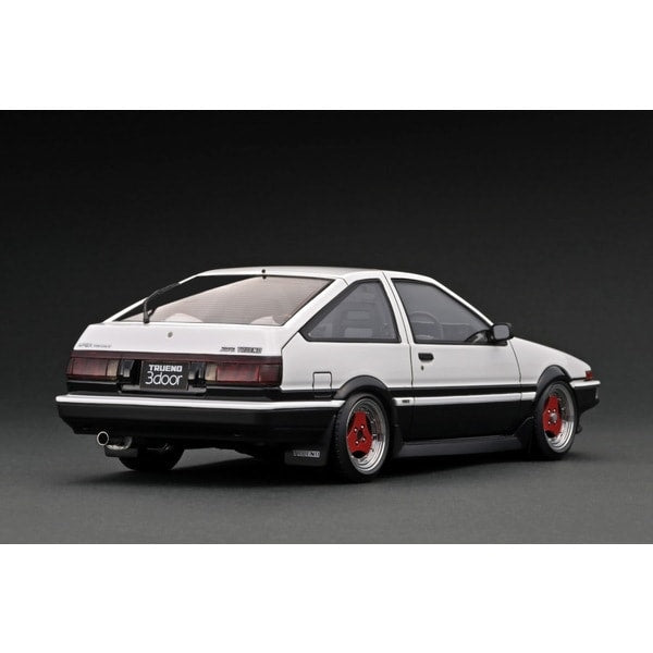 Laden Sie das Bild in Galerie -Viewer, Pre-order Ignition model IG3283 1/18 Toyota Sprinter Trueno 3Dr GT Apex AE86 White/Black AD-Wheel [Resin Cast]
