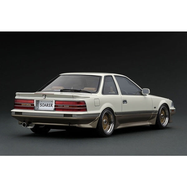 Cargue la imagen en el visor de la galería, Reserva modelo de encendido IG3479 1/18 Toyota Soarer Z20 3.0GT-LIMITED Blanco/Oro [Resin Cast]
