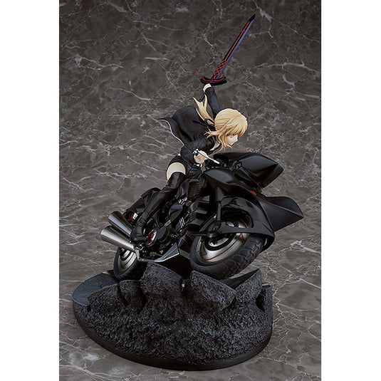 Pre-Order Good Smile Company Fate/Grand Order Saber/Altria Pendragon (Alter) & Cuirassier Noir (Reissue) [Painted Finished Figure, Height Approx. 270mm, 1/8 Scale]