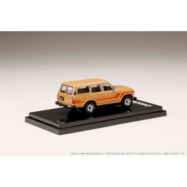 Laden Sie das Bild in Galerie -Viewer, Hobby JAPAN HJ642039BBG 1/64 Toyota Land Cruiser 60 GX 1988/Optional Side Sticker Beige Diecast
