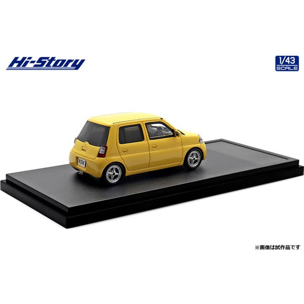 Laden Sie das Bild in Galerie -Viewer, Hi-Story HS431YE 1/43 Daihatsu Esse ECO Low Down Custom 2006 Sunshine Yellow
