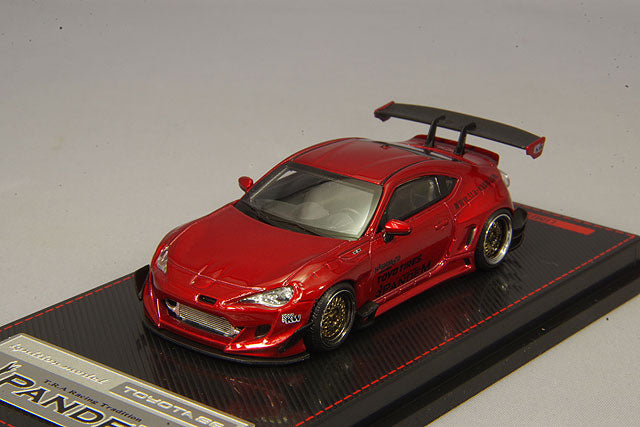 modèle d'allumage 1/64 Pandem Toyota 86 V3 rouge métallisé avec roues RS05RR 18 pouces (argent) IG1753