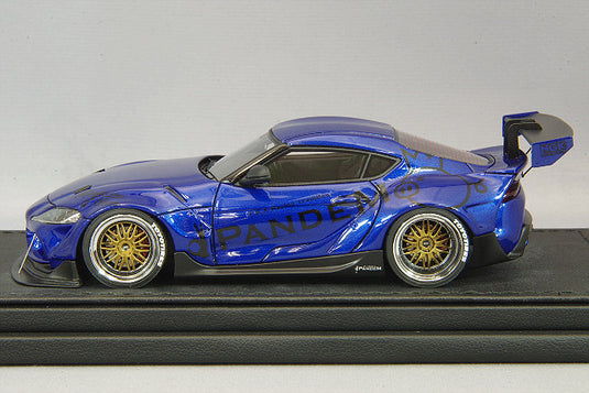 modelo de encendido 1/43 Pandem Supra (A90) Azul Metálico con Ruedas BBS LM de 20 pulgadas (Polaco/Oro) IG2145