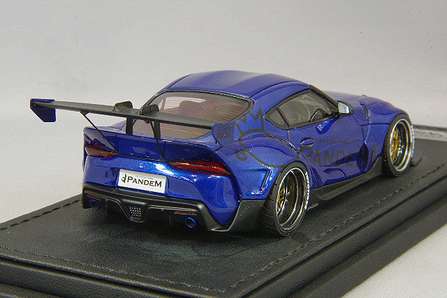 Chargez l&#39;image dans la visionneuse de la galerie, modèle d&#39;allumage 1/43 Pandem Supra (A90) Bleu métallisé avec roues BBS LM 20 pouces (polonais/or) IG2145
