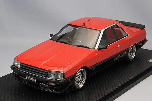 modèle d'allumage 1/18 Nissan Skyline 2000 RS-Turbo (R30) Rouge/Noir avec roues BBS RS 17 pouces (polonaise et argent) IG2349