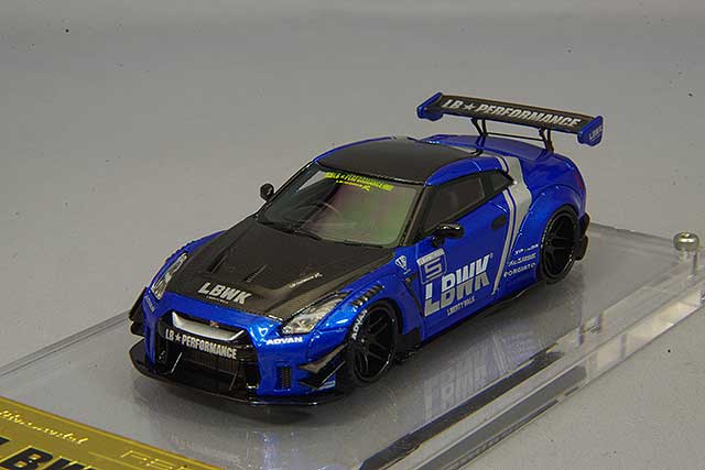 Allumage modèle 1/64 LB-WORKS Nissan GT-R R35 Type 2 BleuIG2368