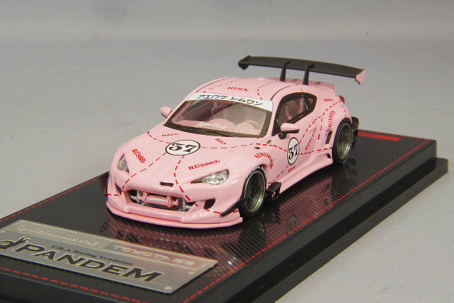 modèle d'allumage 1/64 Pandem Toyota 86 V3 rose avec roues 6666 18 pouces (polonais/bronze à canon) IG2406