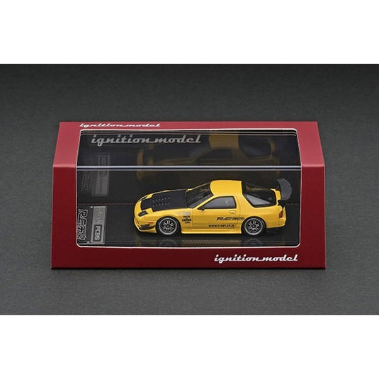 Modèle d'allumage IG2494 1/64 Mazda RX-7 FC3S RE Amemiya jaune [Mini voiture moulée sous pression]