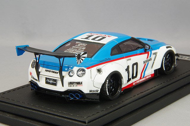 Cargue la imagen en el visor de la galería, Modelo de encendido 1/43 LB-WORKS Nissan GT-R R35 Tipo 2 Blanco/Azul con ruedas LD97 LD-10 de 20 pulgadas (Negro) IG2555
