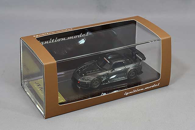 Chargez l&#39;image dans la visionneuse de la galerie, modèle d&#39;allumage 1/64 J&#39;S RACING S2000 (AP1) Gunmetallic avec roues CE28N 18 pouces (Bronze) IG2560
