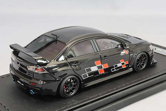 Modelo de encendido 1/43 Mitsubishi Lancer Evolution X (CZ4A) "Ralliart" Negro Metálico con Ruedas CE28N de 18 pulgadas (Negro) IG2570