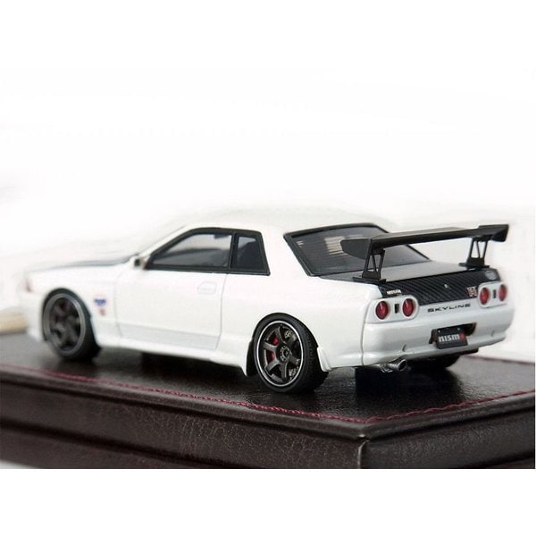 Load image into Gallery viewer, Ignition model IG2691 1/64 Nissan Skyline GT-R NISMO R32 White [Diecast Mini Car]
