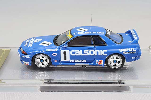 Chargez l&#39;image dans la visionneuse de la galerie, Modèle d&#39;allumage 1/64 Calsonic Skyline GT-R BNR32 1991 JTC #1 Kazuyoshi Hoshino/Toshio Suzuki ResinIG2694
