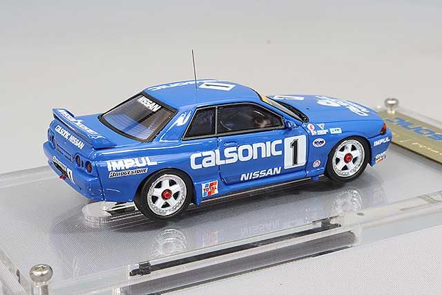 Cargue la imagen en el visor de la galería, Modelo de encendido 1/64 Calsonic Skyline GT-R BNR32 1991 JTC #1 Kazuyoshi Hoshino/Toshio Suzuki ResinIG2694
