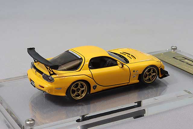 Cargue la imagen en el visor de la galería, Modelo de encendido 1/64 FEED RX-7 (FD3S) Amarillo con ruedas Advan Racing GT de 18 pulgadas (Oro) ResinIG2726
