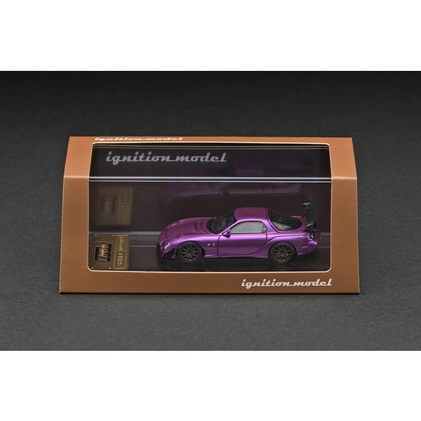 Laden Sie das Bild in Galerie -Viewer, Pre-order Ignition model IG2800 1/64 FEED RX-7 FD3S Purple Metallic [Resin Cast]
