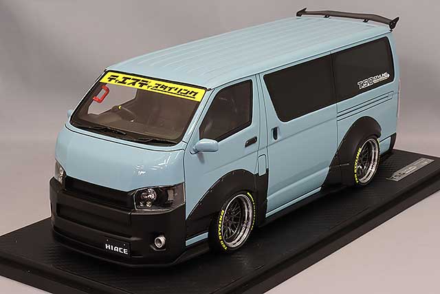 Cargue la imagen en el visor de la galería, Modelo de encendido 1/18 TSD Works Hiace Blue Grey con ruedas TSD X-Three de 19 pulgadas (polaco y bronce) IG2803
