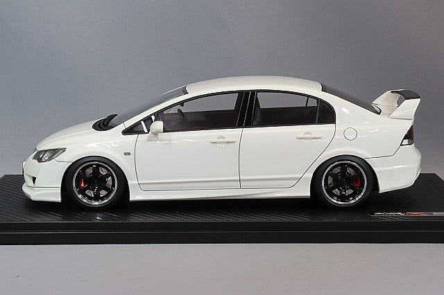 Laden Sie das Bild in Galerie -Viewer, ignition model 1/18 Honda Civic (FD2) Type R White with TE37 18-inch Wheels (Polish/Black)IG2826
