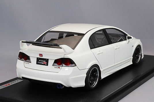 Modelo de encendido 1/18 Honda Civic (FD2) Tipo R Blanco con ruedas TE37 de 18 pulgadas (polaco/negro) IG2826