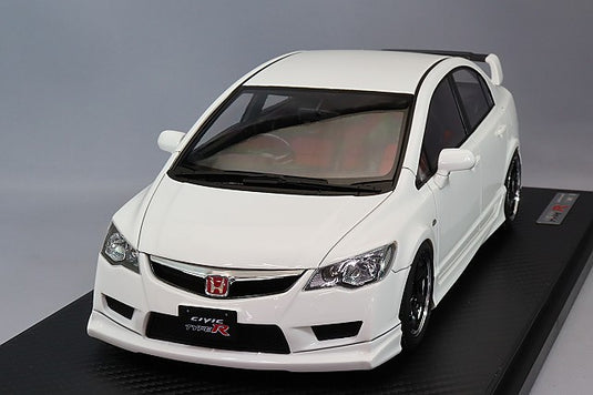 Modelo de encendido 1/18 Honda Civic (FD2) Tipo R Blanco con ruedas TE37 de 18 pulgadas (polaco/negro) IG2826