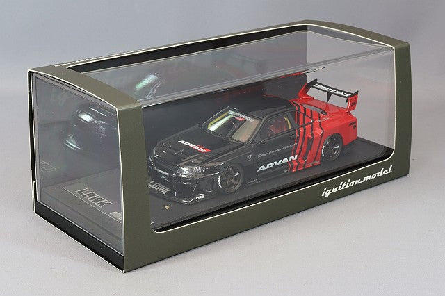 Chargez l&#39;image dans la visionneuse de la galerie, modèle d&#39;allumage 1/43 LB-ER34 Super Silhouette Skyline &quot;Advan&quot; Noir/Rouge avec roues ADVAN GT 18 pouces (Bronze) IG2850
