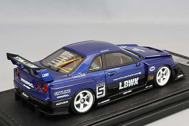 Chargez l&#39;image dans la visionneuse de la galerie, Modèle d&#39;allumage 1/43 LB-ER34 Super Silhouette Skyline bleu/noir avec roues Advan Racing GT 18 pouces (blanc) IG2852
