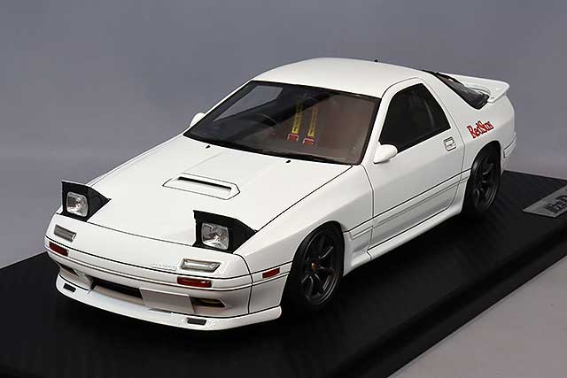 Load image into Gallery viewer, ignition model 1/18 Initial D Mazda Savanna RX-7 Infini (FC3S) WhiteIG2870
