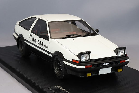 ignition model 1/18 Toyota Sprinter Trueno 3Dr GT Apex (AE86) White/Black Initial D Takumi FujiwaraIG2871