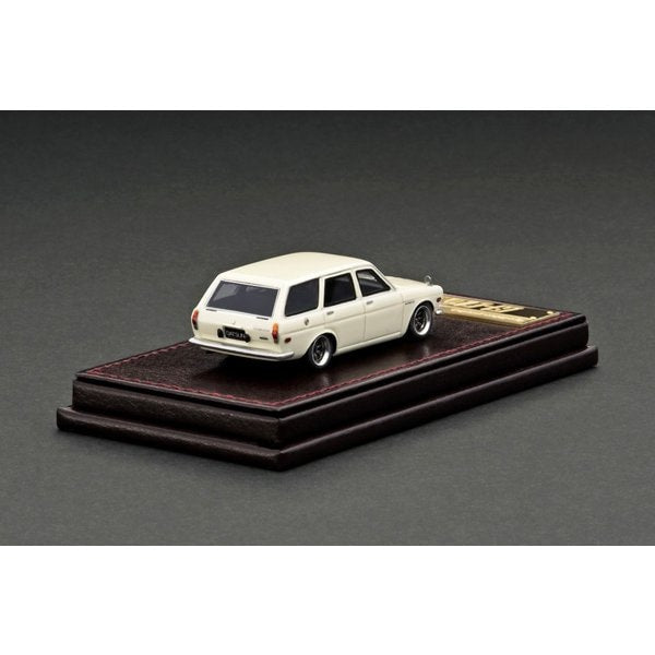 Cargue la imagen en el visor de la galería, Modelo de encendido IG2881 1/64 Datsun Bluebird 510 Wagon White [Resin Cast]
