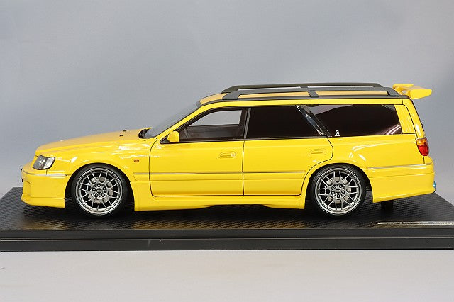 Cargue la imagen en el visor de la galería, Modelo de encendido 1/18 Nissan Stagea 260RS (WGNC34) Amarillo con ruedas BBS RG-R de 18 pulgadas (Gunmetal) IG2887
