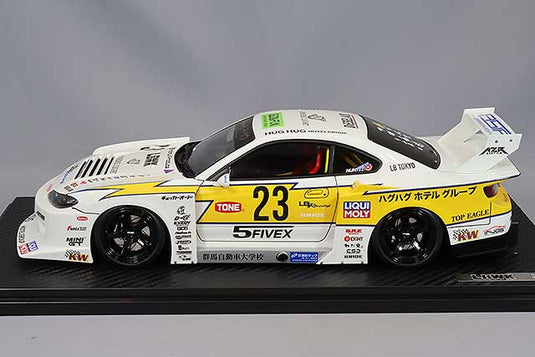 Modelo de encendido 1/18 LB Super Silhouette S15 Silvia Blanco/Amarillo con ruedas originales LB de 5 radios de 18 pulgadas (negro) IG2919