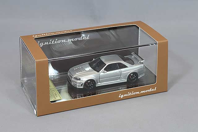 Cargue la imagen en el visor de la galería, modelo de encendido 1/64 Nismo R34 GT-R Z-tune Silver con ruedas Nismo LMGT-4 de 18 pulgadas (negro) IG2936
