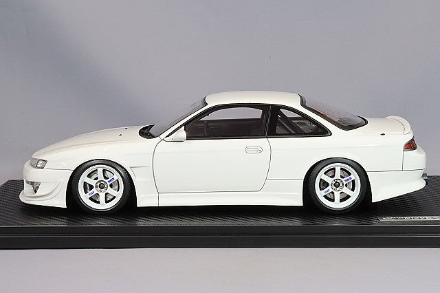 Chargez l&#39;image dans la visionneuse de la galerie, modèle d&#39;allumage 1/18 VERTEX S14 Silvia White avec roues TE37 17 pouces (Blanc) IG3080
