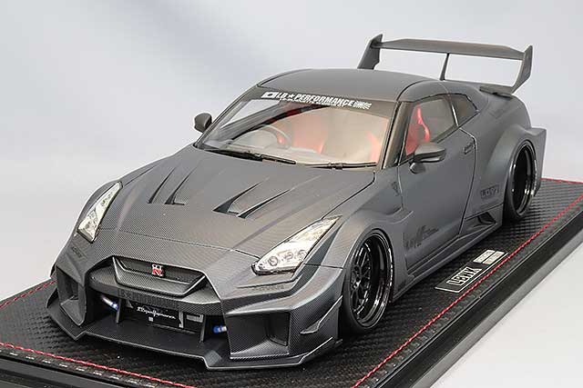 Cargue la imagen en el visor de la galería, Modelo de encendido 1/18 LB-Silhouette WORKS GT Nissan 35GT-RR Carbon Ver. TAS 2020IG3142
