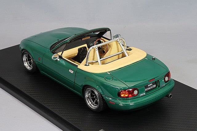 Chargez l&#39;image dans la visionneuse de la galerie, modèle d&#39;allumage 1/18 Eunos Roadster (NA) vert avec roues RS Watanabe 14 pouces (polonais/bronze à canon) IG3196
