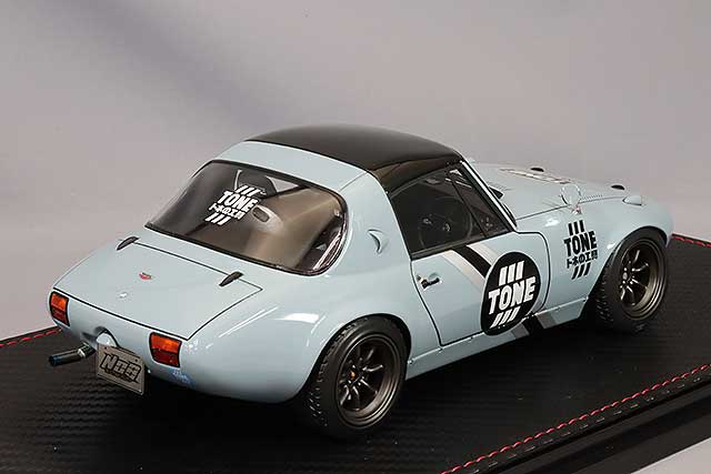 Cargue la imagen en el visor de la galería, Modelo de encendido 1/18 Toyota Sports 800 &quot;Yotahachi&quot; 2023 TAS Ver Light GreyIG3292
