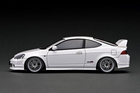 Pre-order IG3327 Ignition Model 1/18 Honda INTEGRA (DC5) TYPE R White