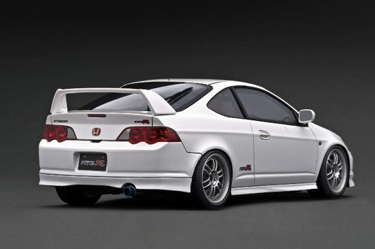 Pre-order IG3327 Ignition Model 1/18 Honda INTEGRA (DC5) TYPE R White