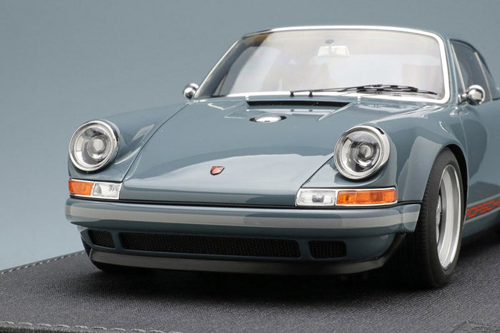 Carica immagine in Galleria Viewer, IDEA IM035A 1/18 Porsche Singer 911(964) Coupe Gray
