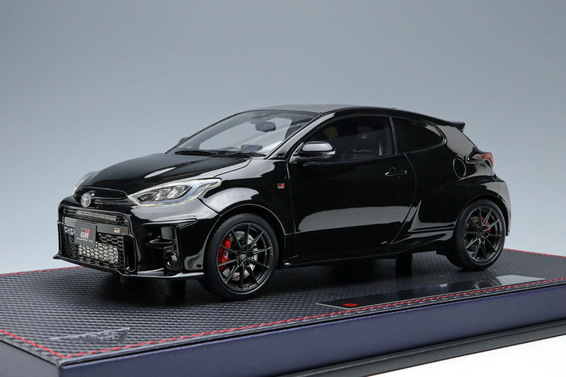 Laden Sie das Bild in Galerie -Viewer, IDEA IM059C 1/18 Toyota GR Yaris RZ High Performance 2021 Precious Black Pearl
