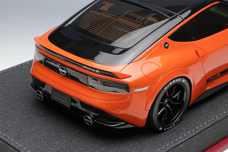 Laden Sie das Bild in Galerie -Viewer, IDEA IM072 1/18 Nissan Fairlady Z Customized Proto Tokyo Auto Salon 2022 Orange
