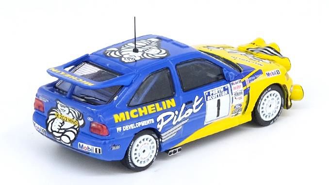 Carica immagine in Galleria Viewer, INNO Models 1/64 Ford Escort RS COSWORTH #1 &quot;MICHELIN PILOT&quot; British Rally Championship 1994 M.Wilson/B.Thomas
