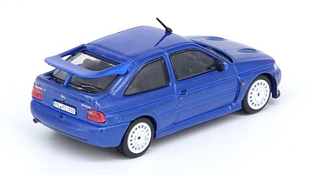 Load image into Gallery viewer, INNO Models 1/64 Ford Escort RS COSWORTH Metallic Blue LHD OZ Rally Racing Wheels
