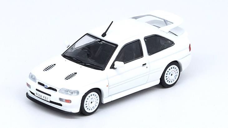 Cargue la imagen en el visor de la galería, INNO ModelsIN64-FERS-WHILHDOZ 1/64 Ford Escort RS COSWORTH Blanco Volante a la izquierda OZ Rally Racing Wheels Diecast
