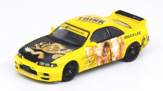 Load image into Gallery viewer, INNO Models 1/64 Nissan Skyline GT-R (R33) &quot;Bruce Lee&quot;
