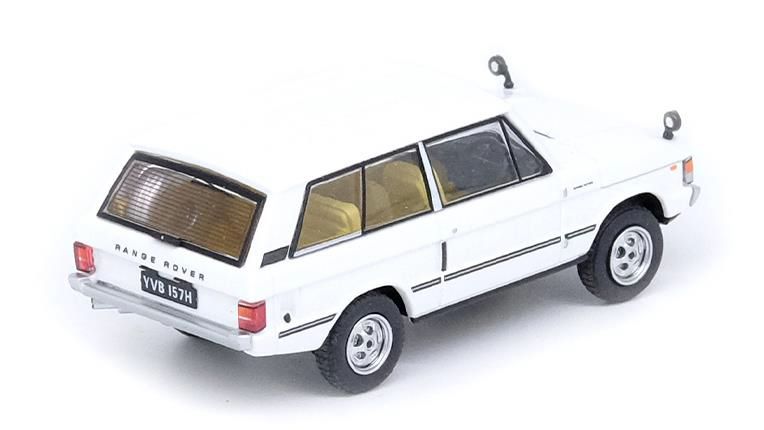 Laden Sie das Bild in Galerie -Viewer, INNO Models 1/64 Range Rover Classic White
