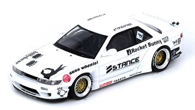 Laden Sie das Bild in Galerie -Viewer, INNO Models 1/64 Nissan Silvia S13 (V2) Pandem/Rocket Bunny White
