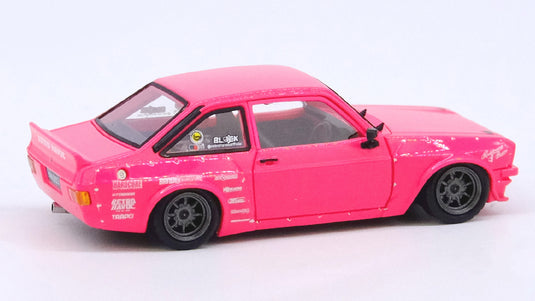 INNO Models 1/64 Ford Escort MK2 Pandem 