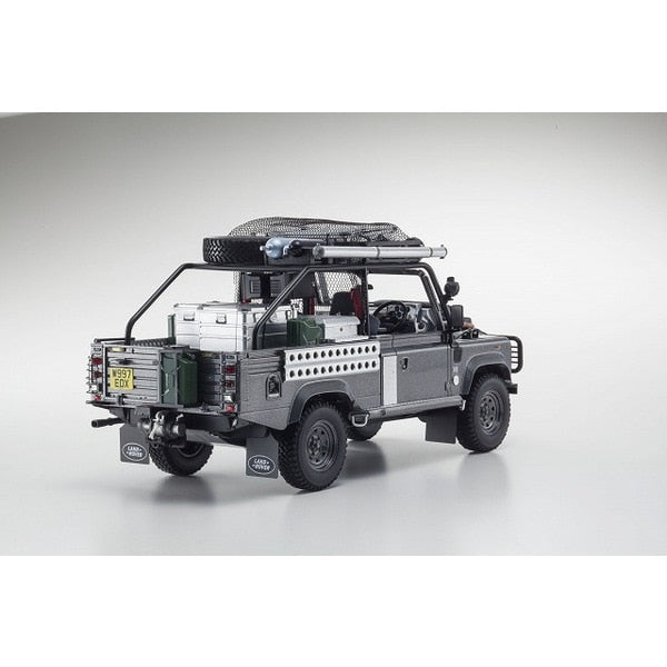 Cargue la imagen en el visor de la galería, KYOSHO KSR08903TR 1/18 Land Rover Defender Movie Edition [Coche en miniatura fundido en resina]
